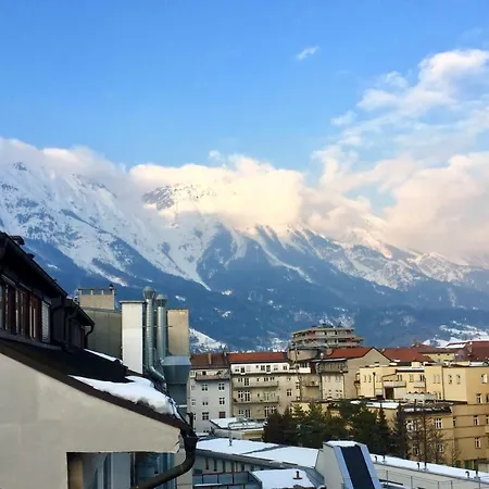 Central Lägenhet Innsbruck